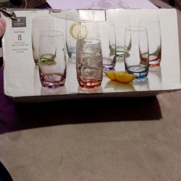 8 piece Gibson glass tumbler set - Picture 1 of 2